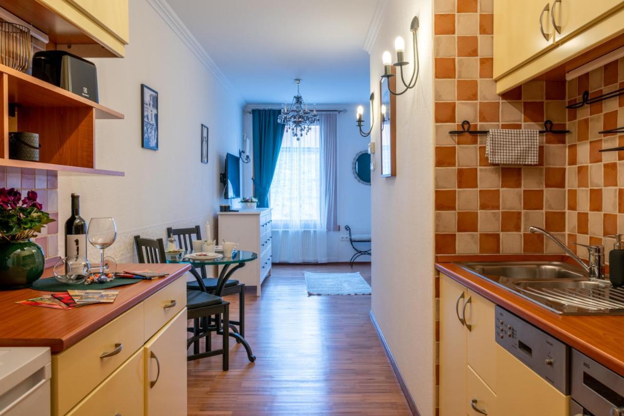 Romantic Studio Secret Garden Budapest Kültér fotó